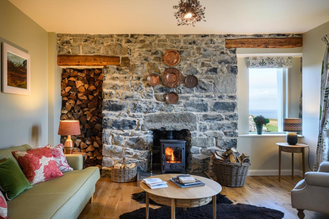 Mint Croft Luxury Self-Catering Cottages Geary Exterior photo