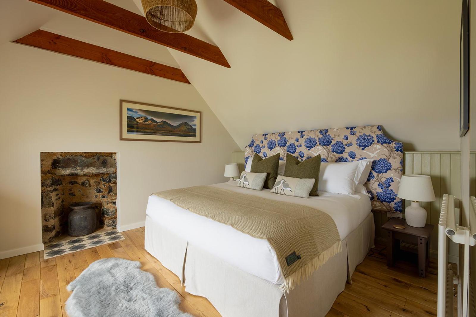Mint Croft Luxury Self-Catering Cottages Geary Exterior photo